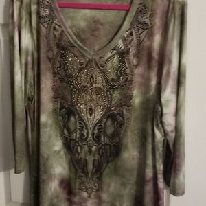 Blouse with sparkles